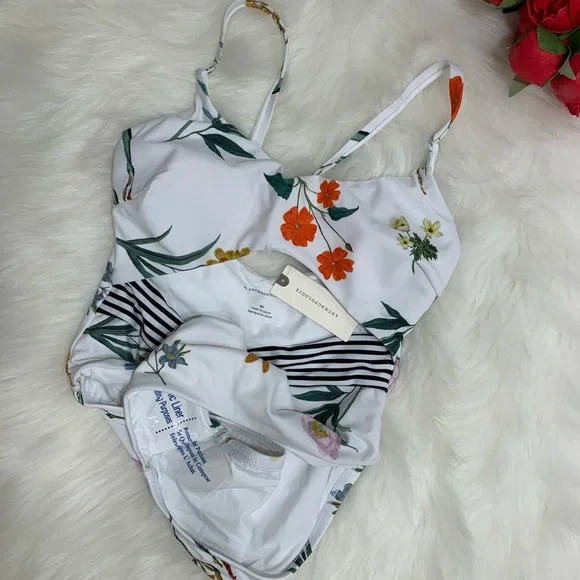 Anthropologie floral cut out one piece swimsuit - Picture 8 of 15